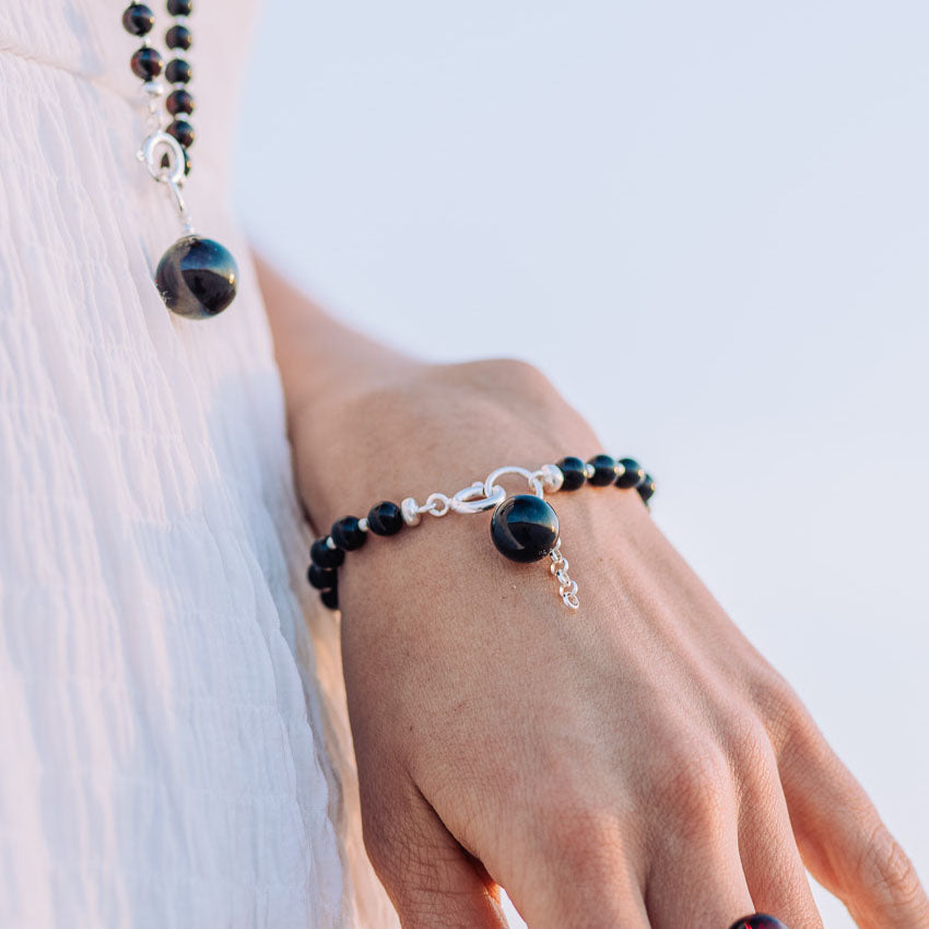 Pulseira Cherry Label em Âmbar Báltico e Prata 925 – Ajustável