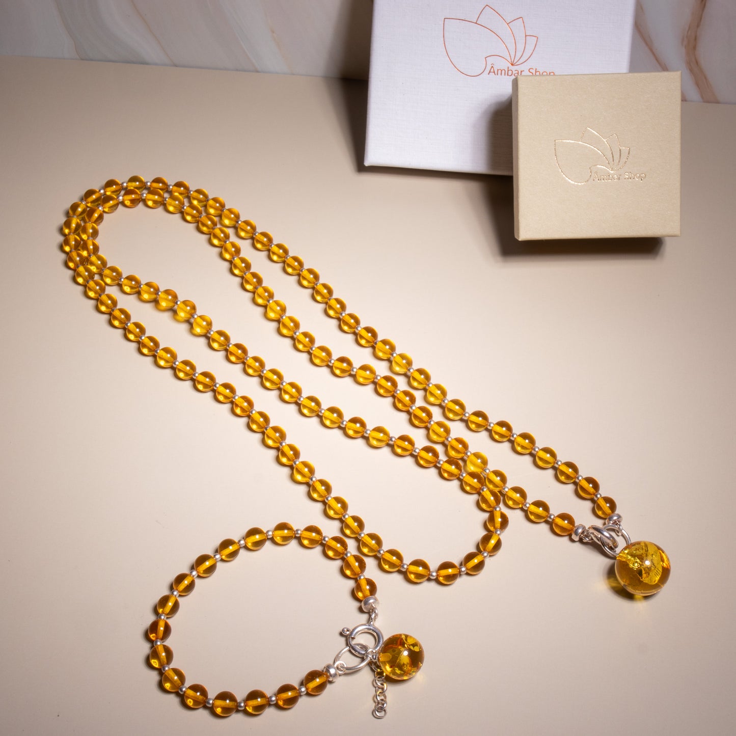 Conjunto de Âmbar Báltico Honey com Prata 925 – Colar 70 cm + Pulseira Ajustável