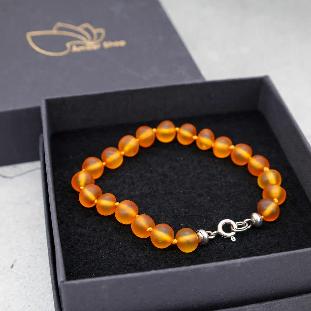 Pulseira de Âmbar Báltico Mel Claro não polido 18 cm com fecho de prata