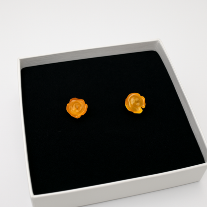 Brinco de Âmbar Báltico – Flor Rosa Mel claro