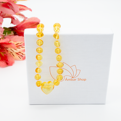 Baltic Amber Light Honey with heart 38-40 cm