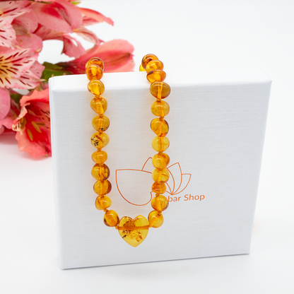 Baltic Amber Light Honey with heart 38-40 cm