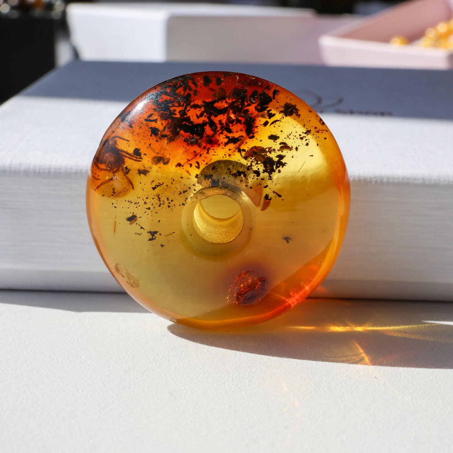 Pingente de Âmbar Báltico Natural - Aranha Báltica