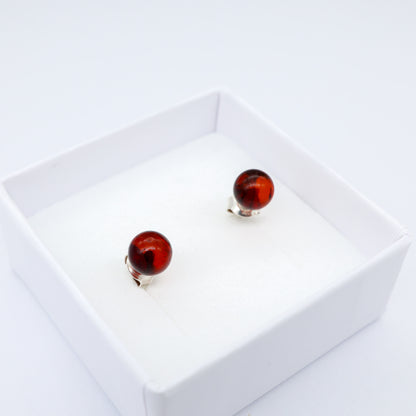 Brincos Cherry Glow – Âmbar Báltico