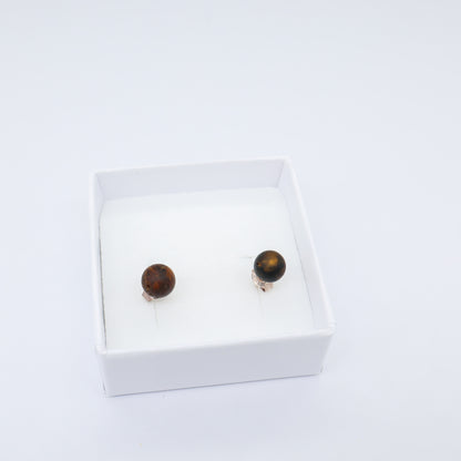 Brincos Green Glow – Âmbar Báltico