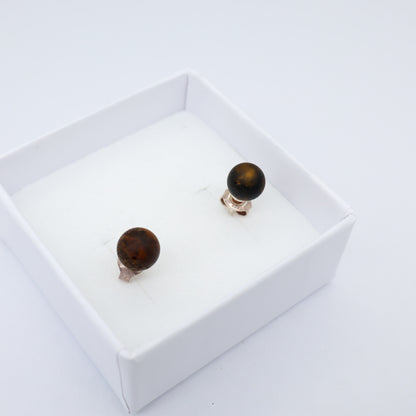 Brincos Green Glow – Âmbar Báltico