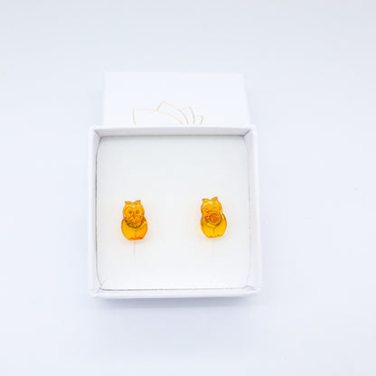 Brinco Âmbar Báltico – Coruja Mini | Infantil e Adulto