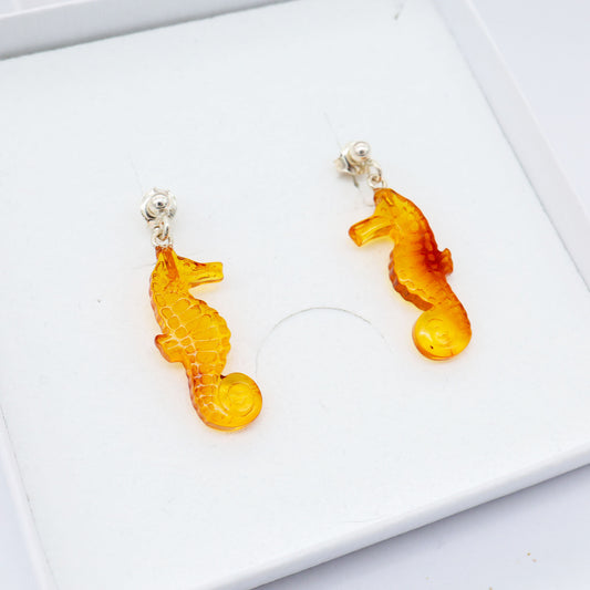 Brinco de Âmbar Báltico – Cavalo-Marinho