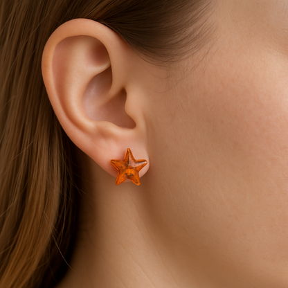Brinco Estrela de Âmbar Báltico – Prata 925 | Leve e Delicado