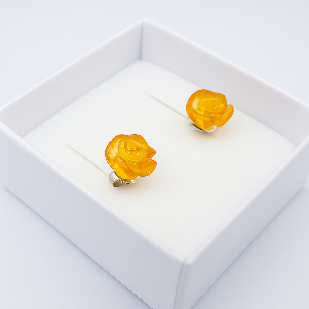 Brinco de Âmbar Báltico – Flor Rosa Mel claro